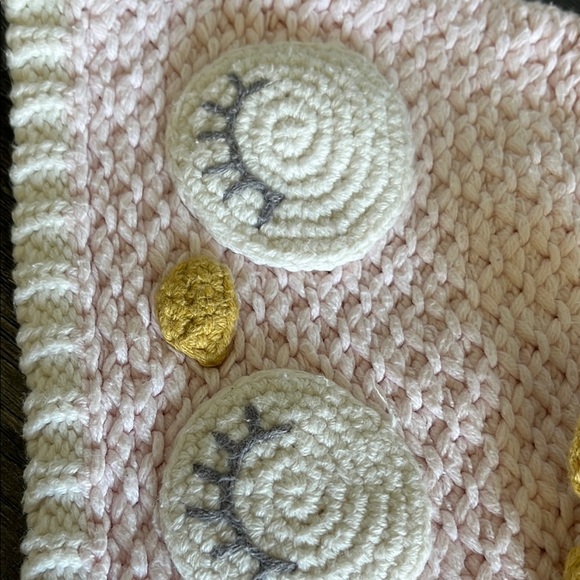 Adorable Owl Knit Hat for Kids - Pink and Yellow - Picture 6 of 8